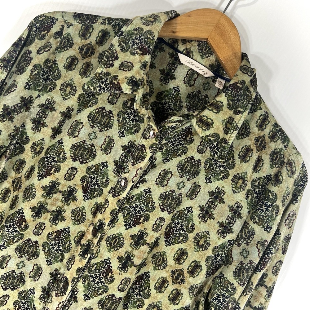 Soft Surroundings Velour Button Down Top Sz Medium Green Black Print Long Sleeve